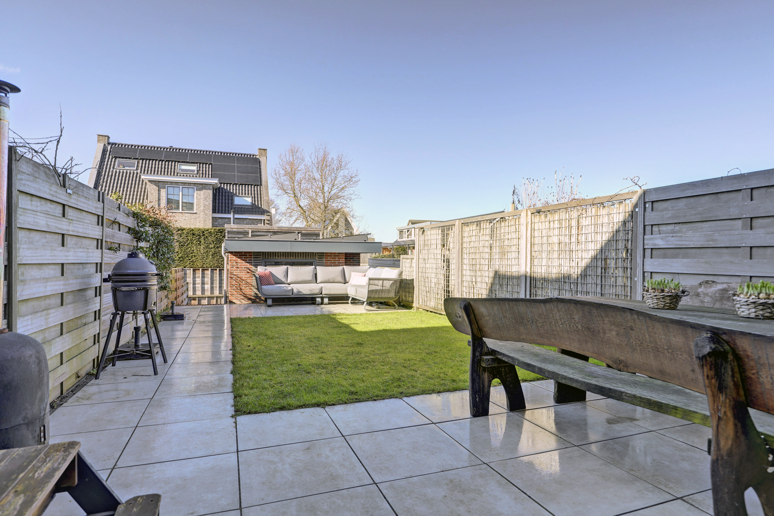 '$houseDetails->street_name'.' '.'$houseDetails->number'