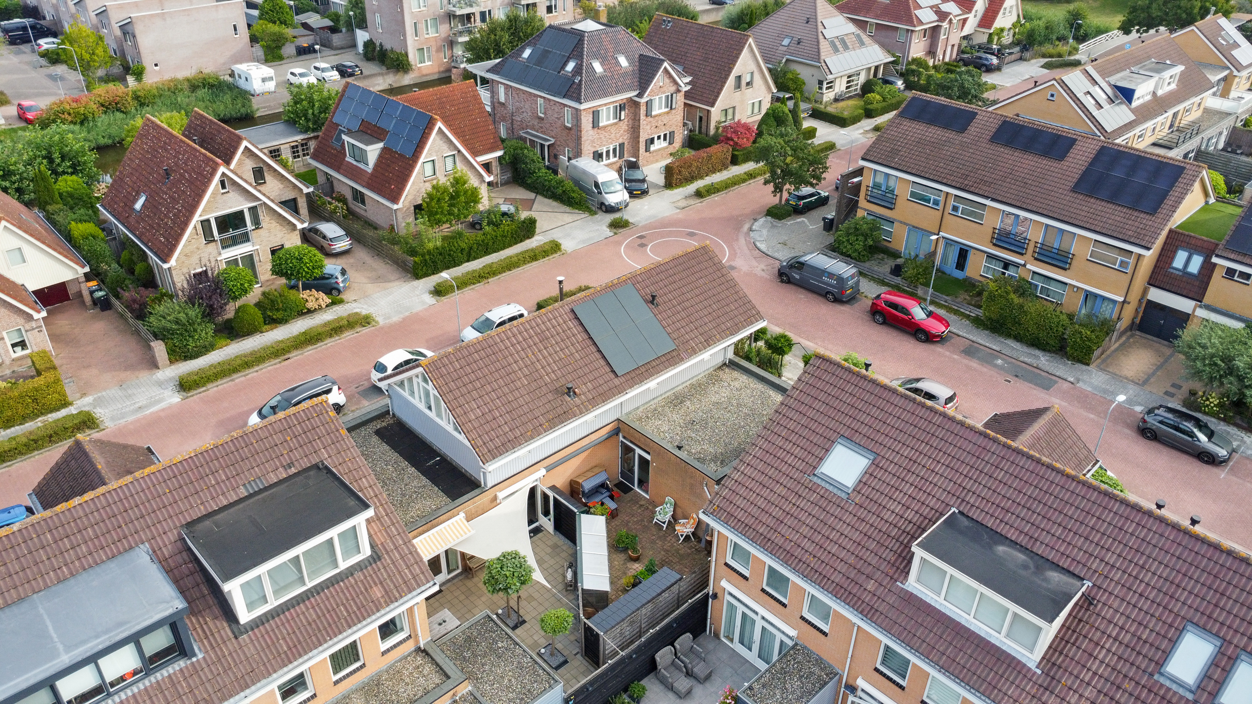 '$houseDetails->street_name'.' '.'$houseDetails->number'