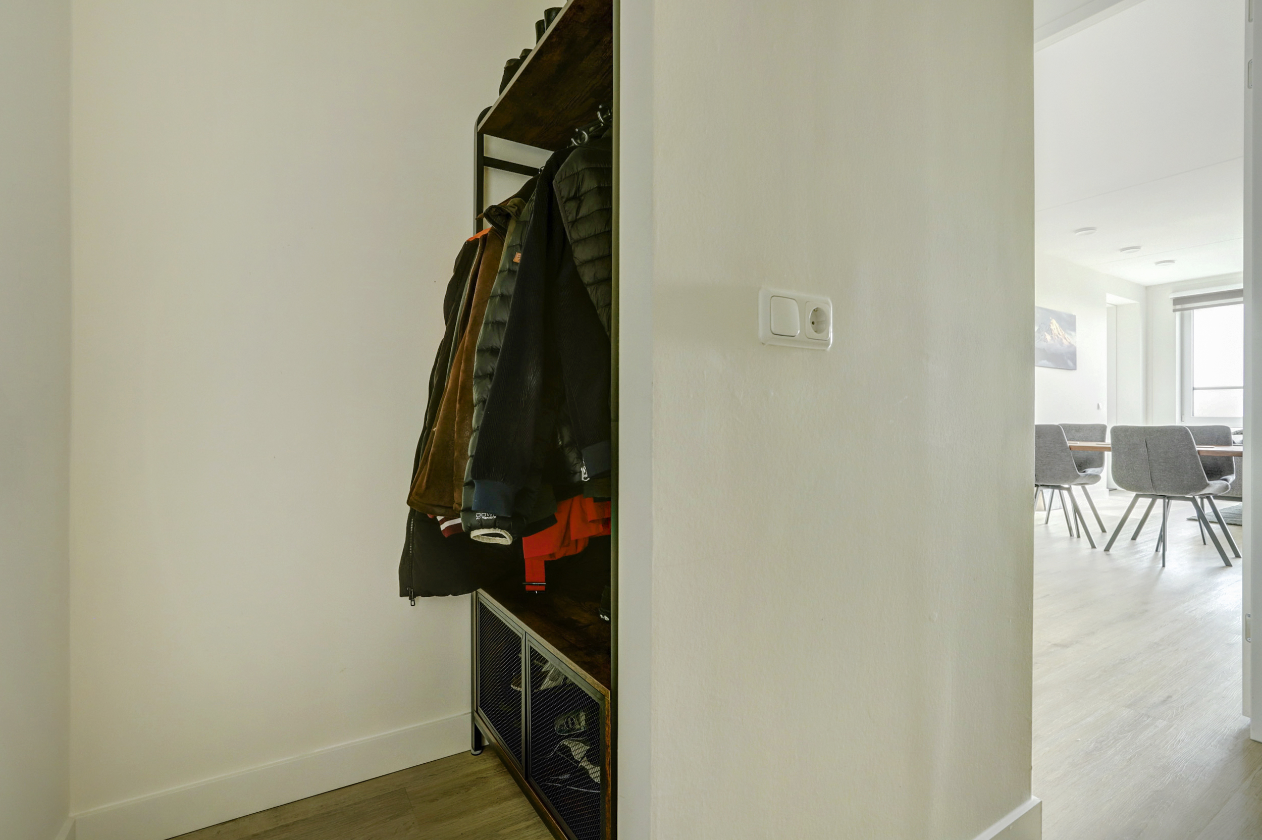 '$houseDetails->street_name'.' '.'$houseDetails->number'