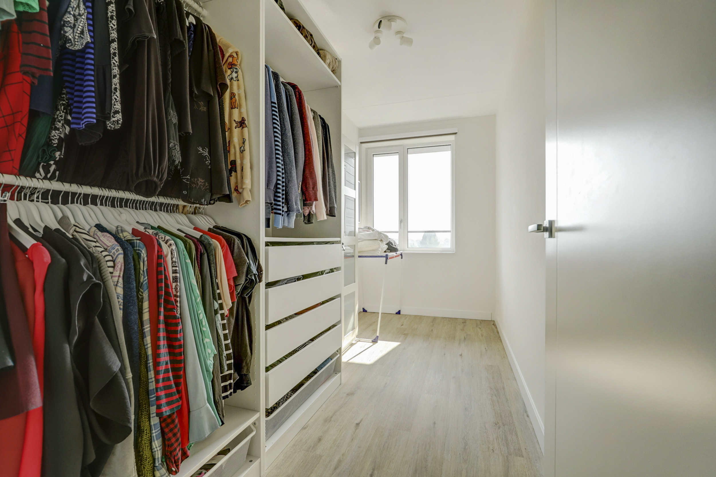 '$houseDetails->street_name'.' '.'$houseDetails->number'