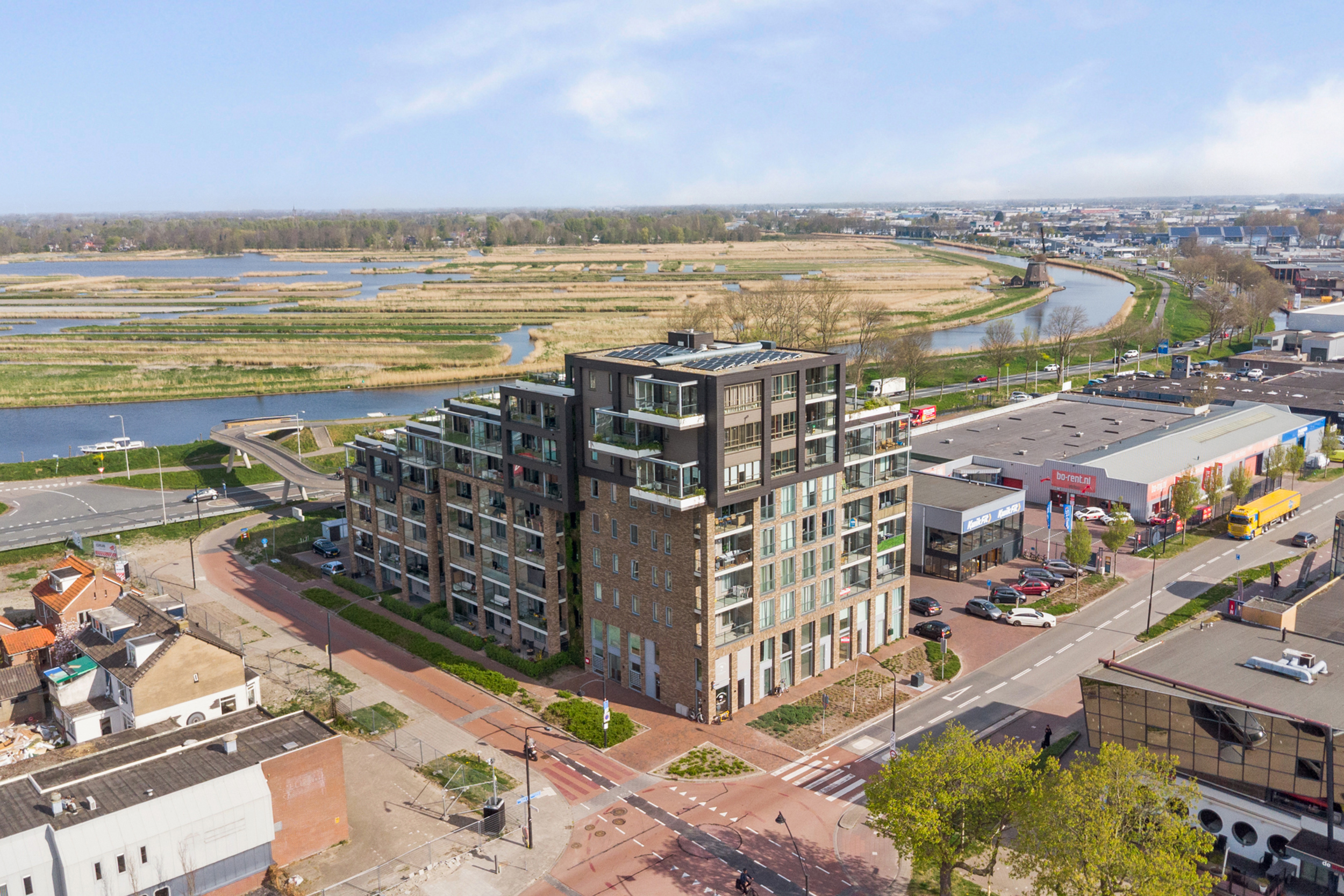 '$houseDetails->street_name'.' '.'$houseDetails->number'