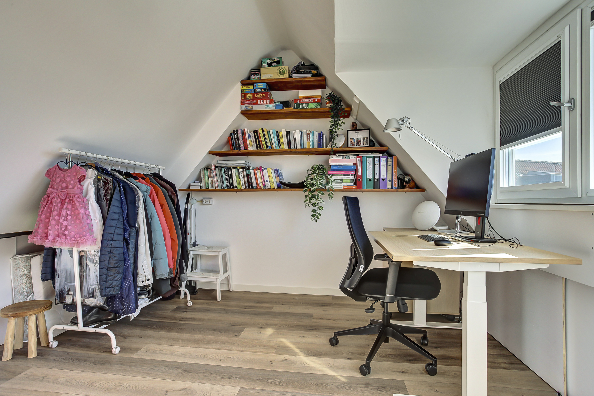 '$houseDetails->street_name'.' '.'$houseDetails->number'