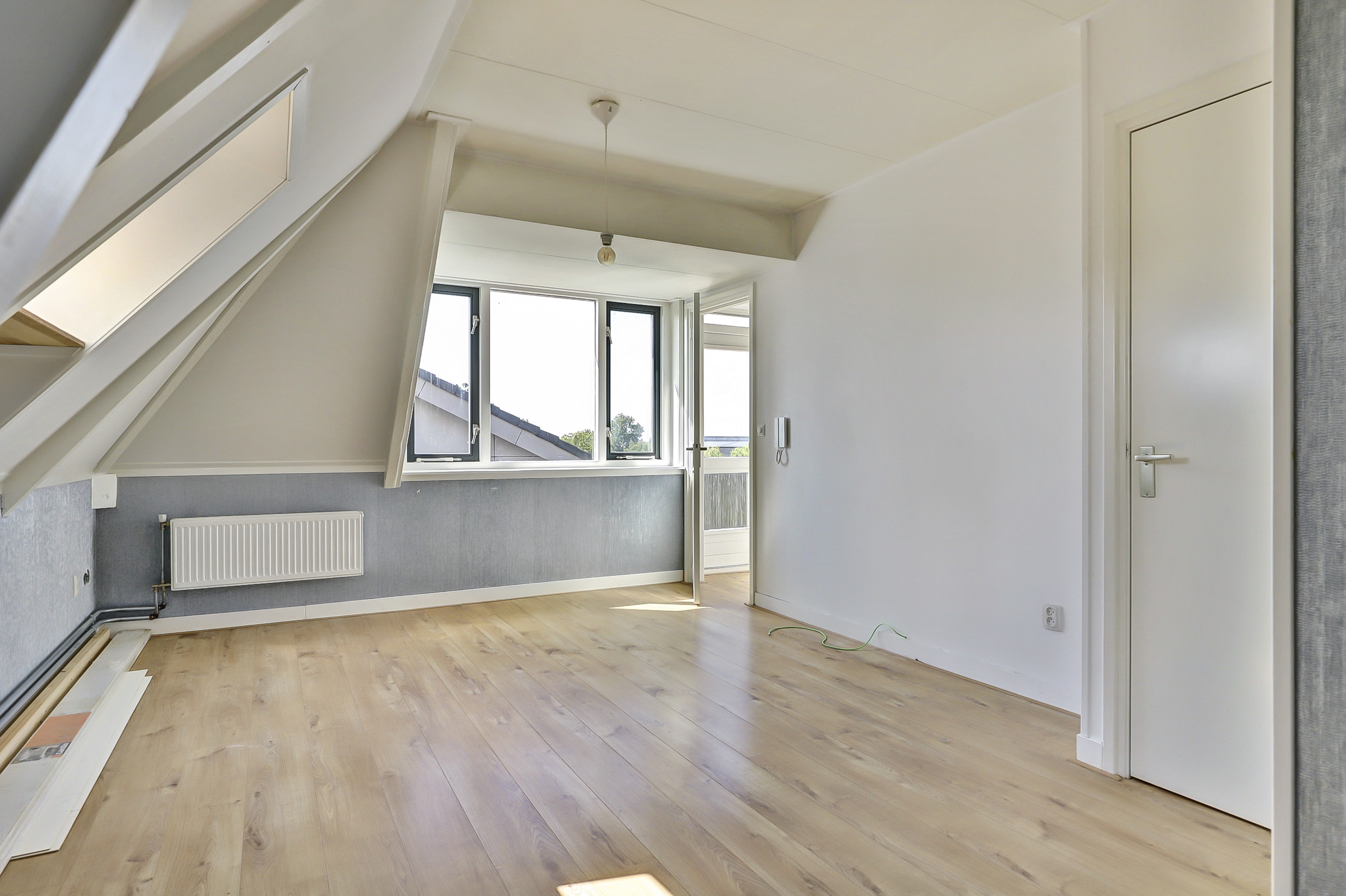 '$houseDetails->street_name'.' '.'$houseDetails->number'