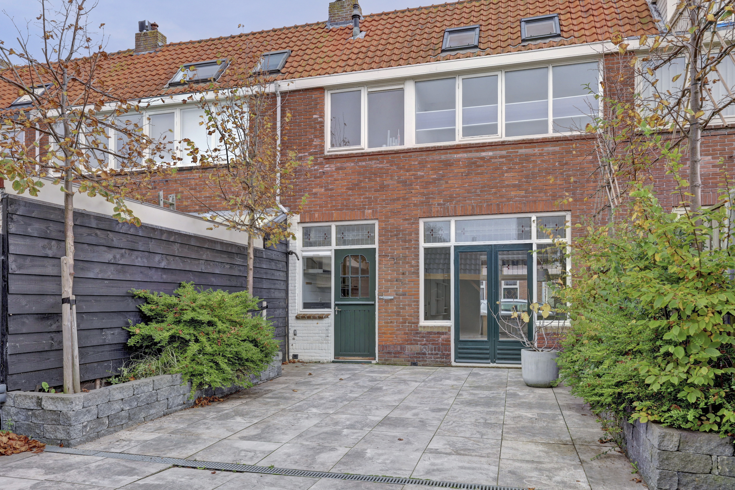 '$houseDetails->street_name'.' '.'$houseDetails->number'