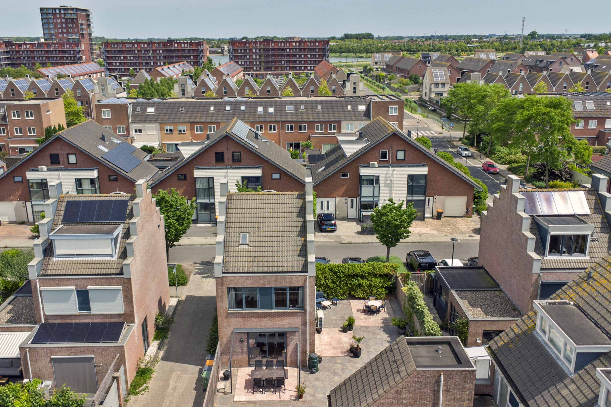 '$houseDetails->street_name'.' '.'$houseDetails->number'