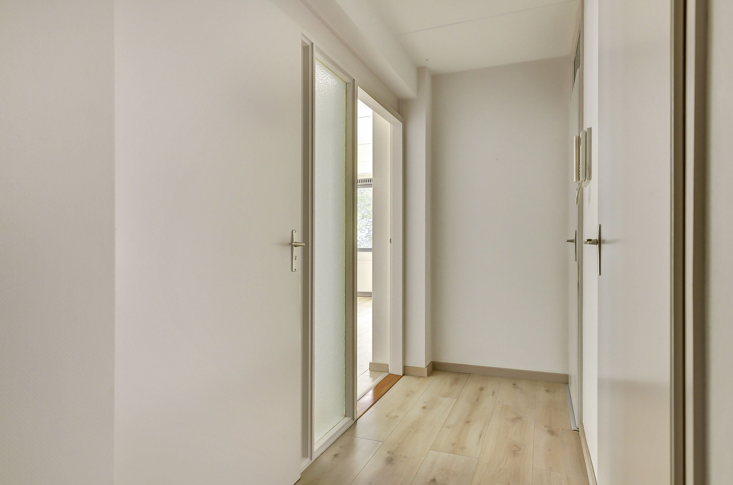 '$houseDetails->street_name'.' '.'$houseDetails->number'