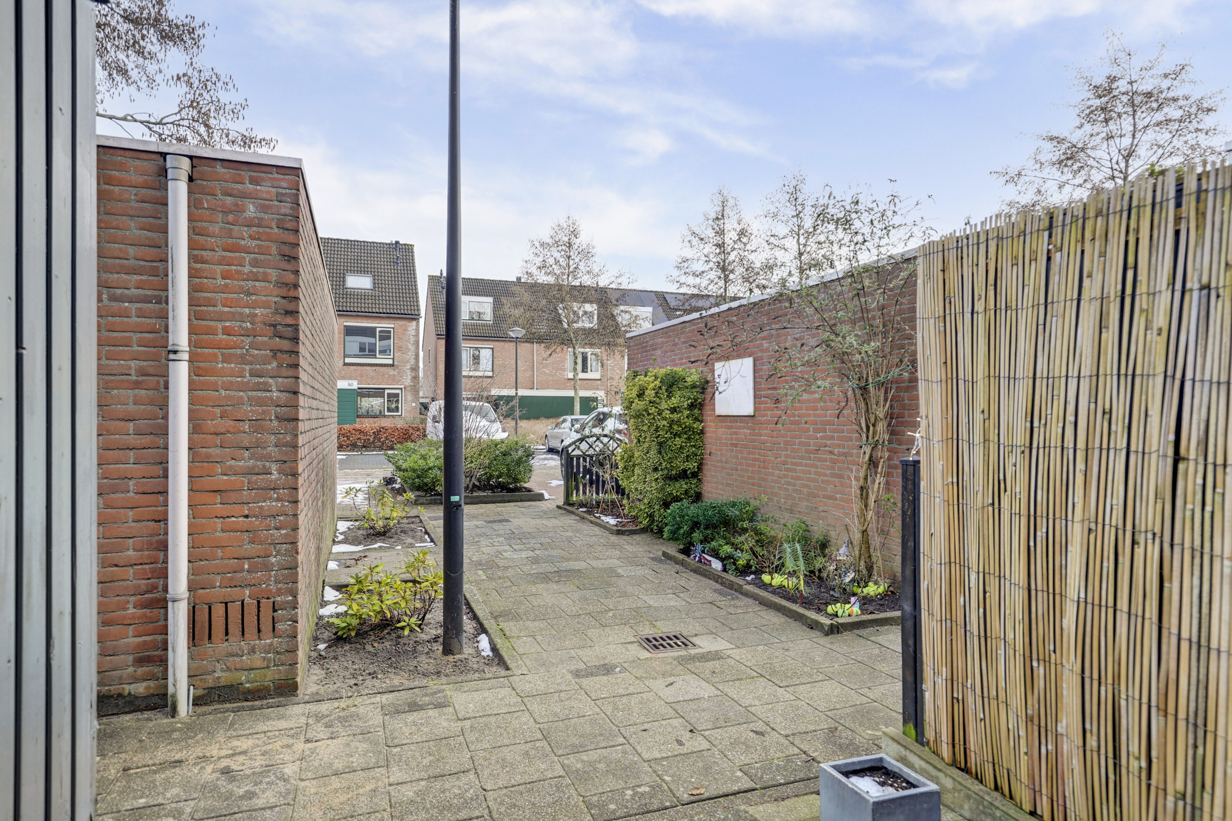 '$houseDetails->street_name'.' '.'$houseDetails->number'